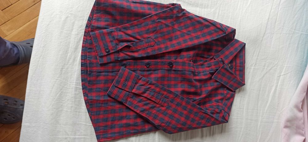 Продавам момчешки ризки Kuniboo 98/104 - 2броя