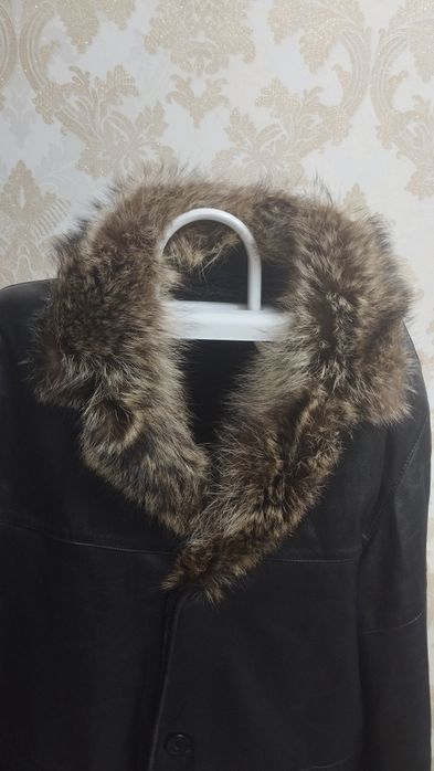 Продам кожаную куртку