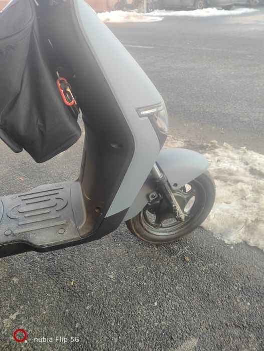 Scuter electric fara carnet