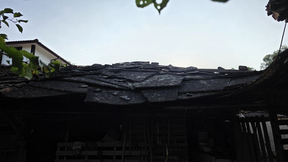 Камъни за покрив