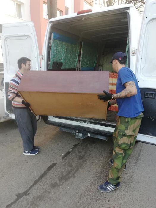 почистване и извозване всякакви отпадаци без почивка