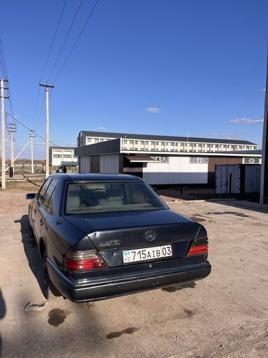 Продам Мерседес w124