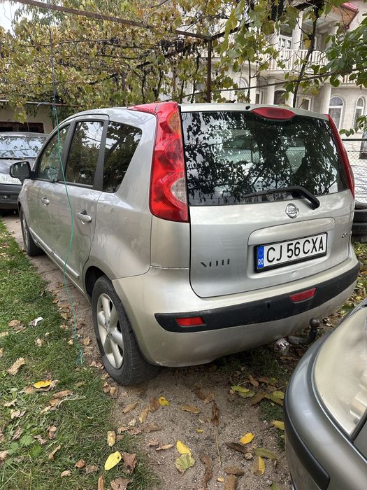 De vanzare nisan note 1.5 diesel  2006 acte  la zi
