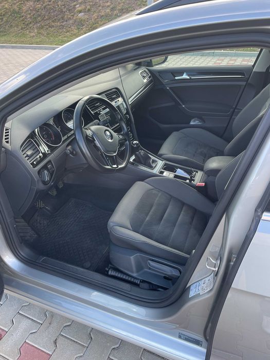 VW Golf 7 Variant 4Motion 2.0 TDI