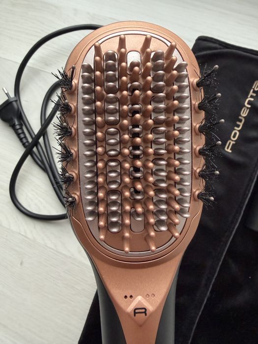 Perie Rowenta Hair Therapist - garantie noiembrie 2026
