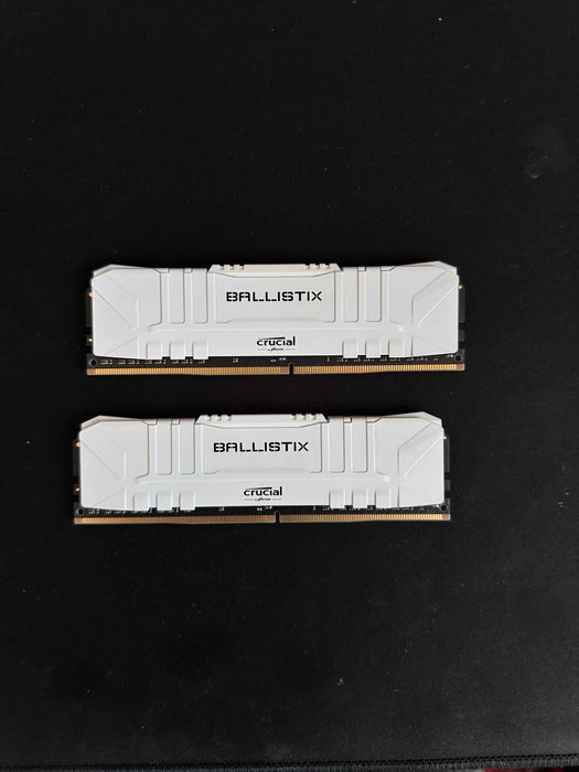 Crucial Ballistix DDR4 3200 MHz RAM 16GB (8x2) | Holati ideal!
