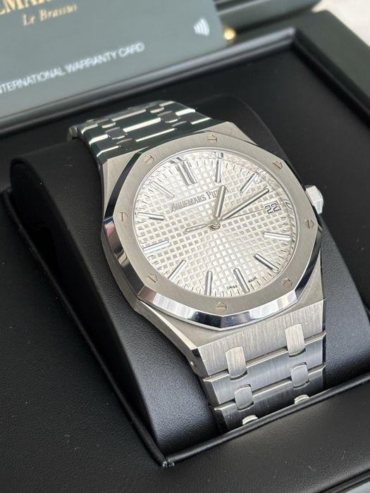 Audemars Piguet 2023 Acte si Cutie