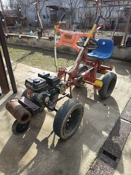 Vând motocultor agricultură