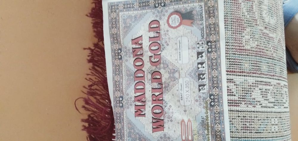 Продаю ковёр состояние идеальное