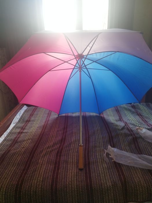 Продам большой зонт