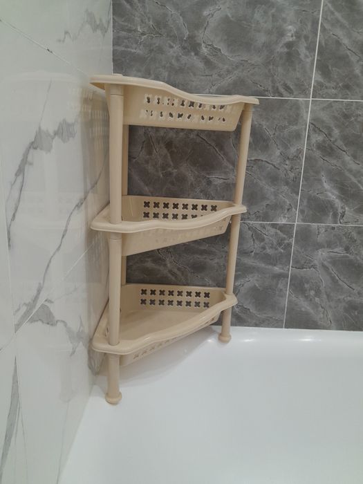 Продам полку для ванной