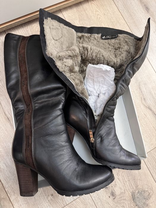 Зимние сапоги женские