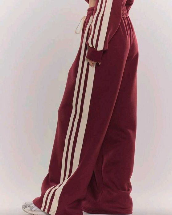 Страхотен  супер модерен анцуг,комплект  с широки крачоли