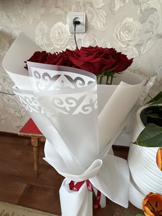 Продам букет метровых роз