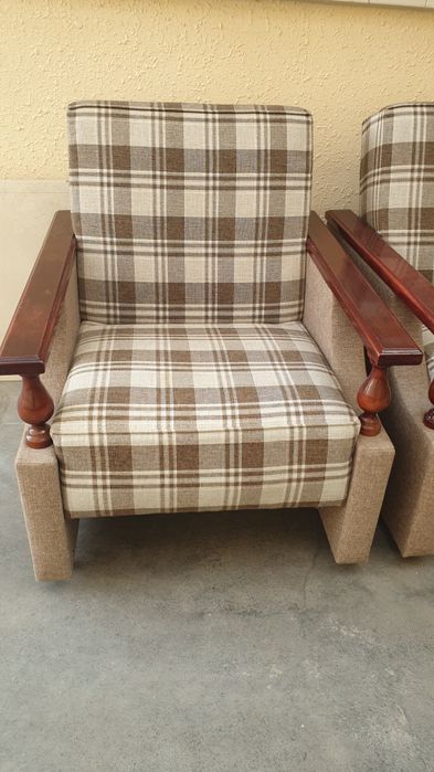 Кресла мягкие 2 штуки