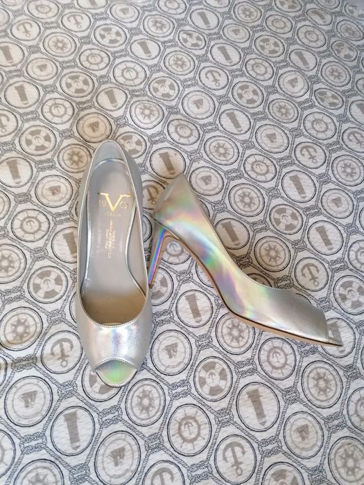 Vând pantofi Versace 1969,măsura 38