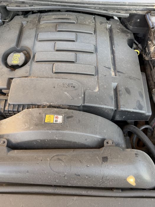 На части Land Rover Discovery 3 2.7 TDV6 190 к.с автоматик перфектен