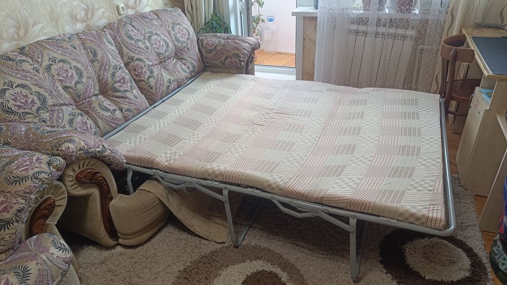 Продам мягкий уголок