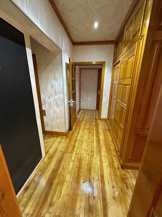 Продаю квартиру Яшнаюбадский р-он Асалобод-2, 2-х комнат 57м2 4-этаж
