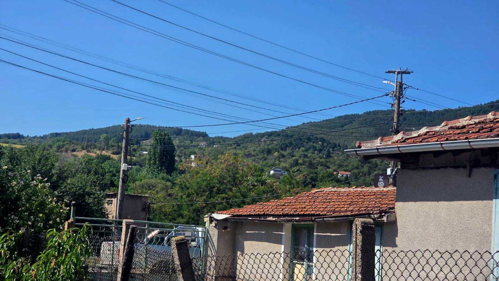 Продава се Къща в с. Елешница, Област София-област - 265 кв.м за 899 €/кв.м - Снимка #4