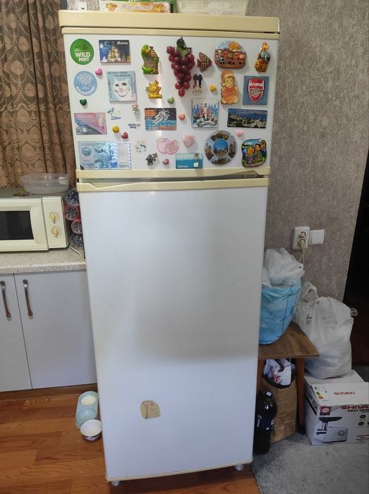 Срочно.продается холодильник.в РАБОЧЕМ СОСТОЯНИИ.
