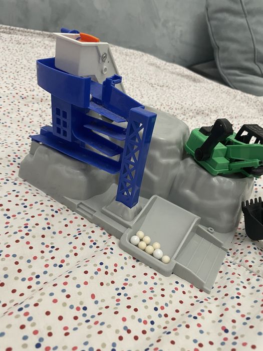 Продам развивающие игрушки