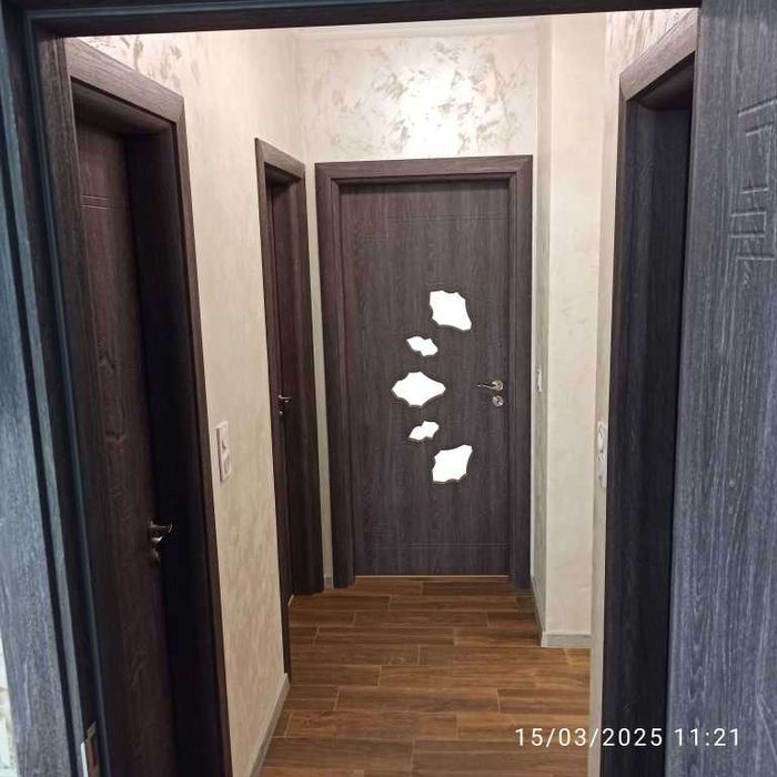 Дава се под наем Тристаен апартамент в Варна, Победа - 100 кв.м за 650 € - Снимка #16