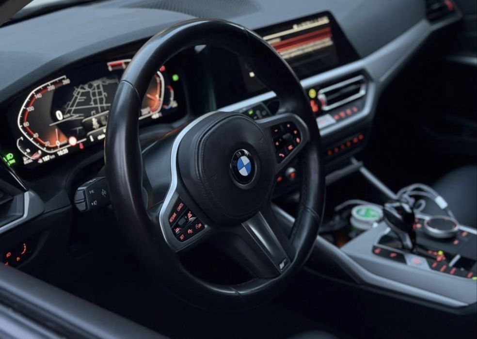 Bmw 318 G21 an 2022