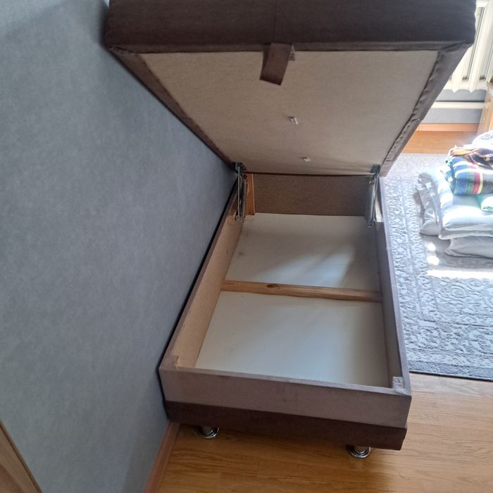 Продам диван угловой