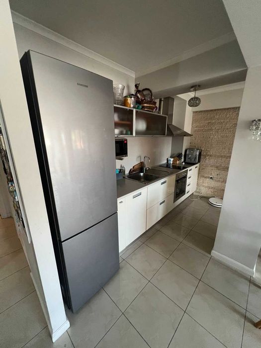 Продава се Тристаен апартамент в Пловдив, Младежки Хълм - 100 кв.м за 1163 €/кв.м - Снимка #2