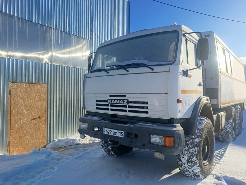 Продам КамАЗ 4208 вездеход.