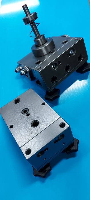 Шаблон за минификс със закалени втулки