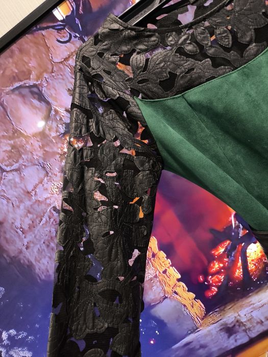 Платье  приталенное