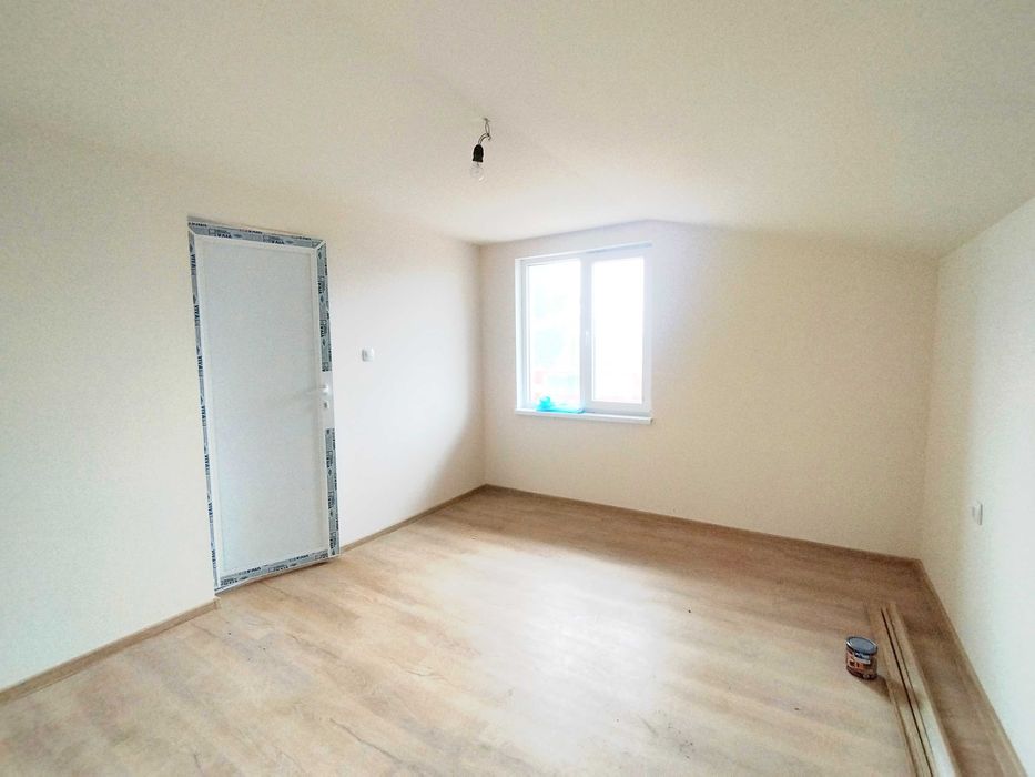 Продава се Къща в с. Рани луг, Област Перник - 102 кв.м за 335 €/кв.м - Снимка #14