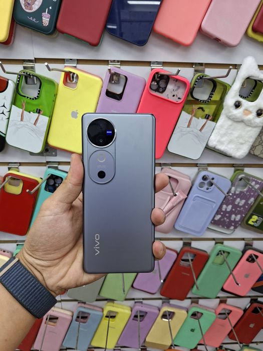 Vivo V40 5G 12/256gb