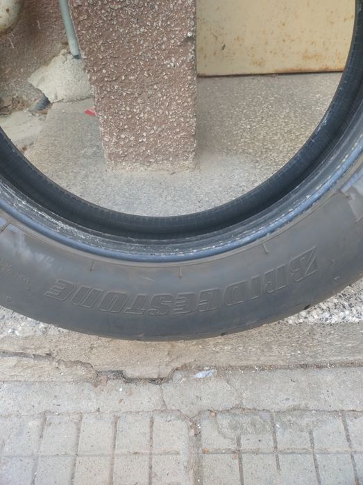 Всесезонни мотоциклетни гуми