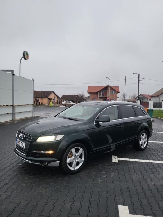 Vând urgent  audi Q7 automat Quatro