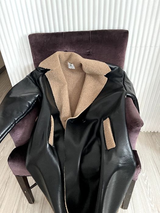 Продам пальто (3 шт)