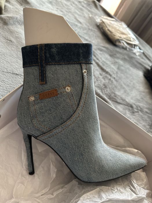 Боти на ток GUESS оригинални