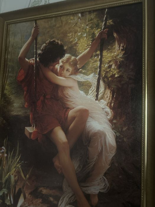 Большая картина в раме