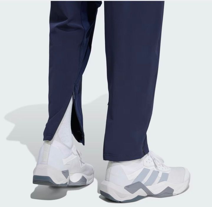 Спортивный костюм Adidas