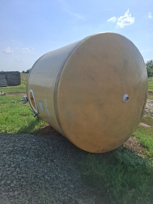 Vând Recipient,Bazin,Butoi,Fosa septice fibră de sticlă