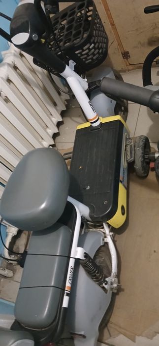 Продам электроскутер Cruzer Tata