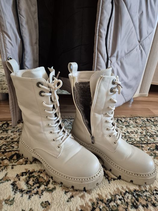 Продается женский пуховик