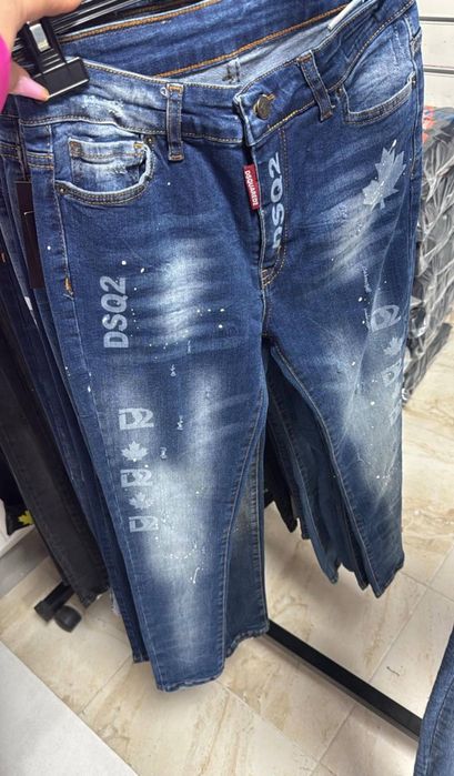 Blugi diferite modele