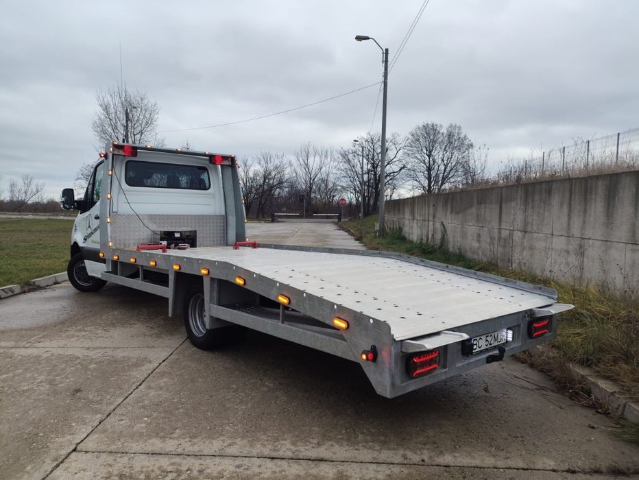 Autoplatforma Mercedes Sprinter / 3.5t