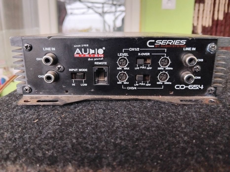 JBL бас каса и усилвател C-SERIES