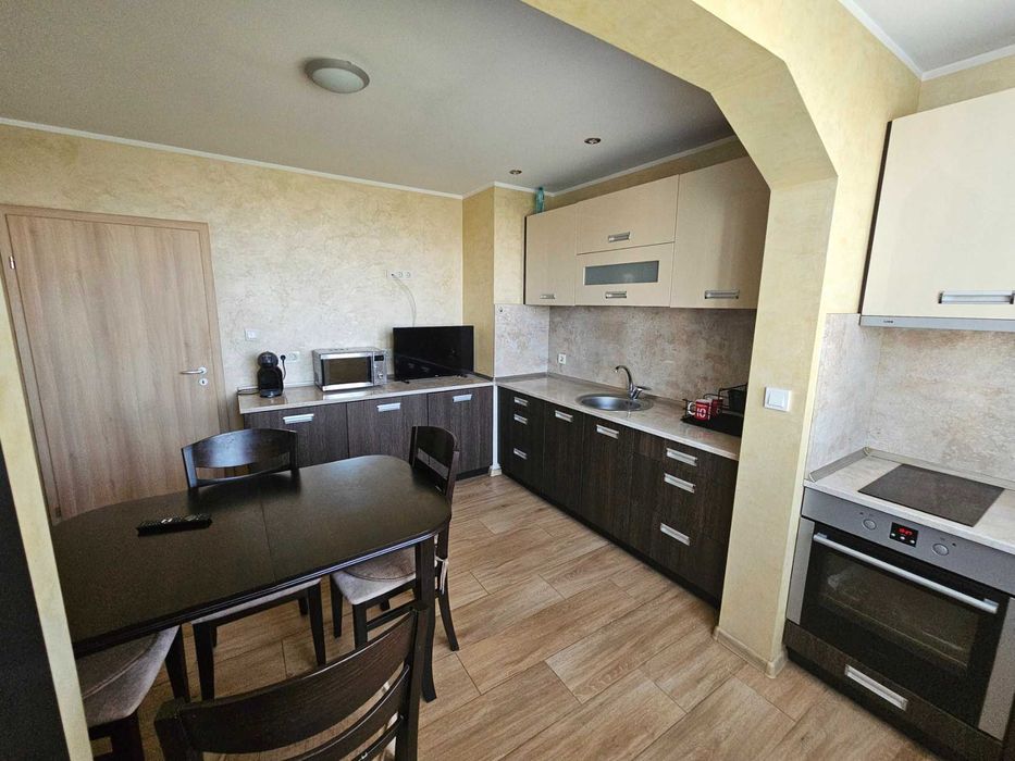 Тристаен апартамент