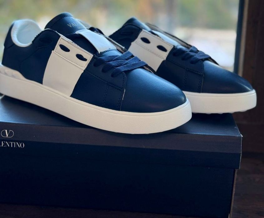 Продажа мужской обуви Valentino Размеры  40-44