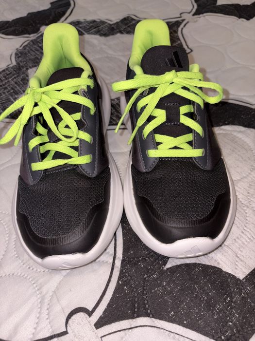 Оригинални Адидас 36 номер